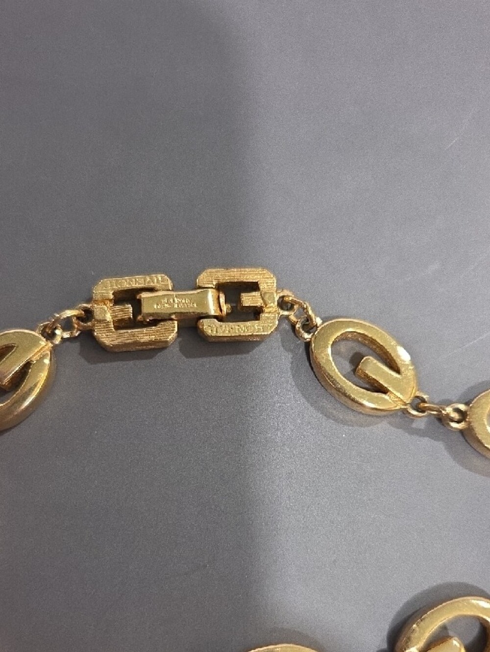Givenchy Gold Tone Bracelet 7.5in - Picture 5 of 6